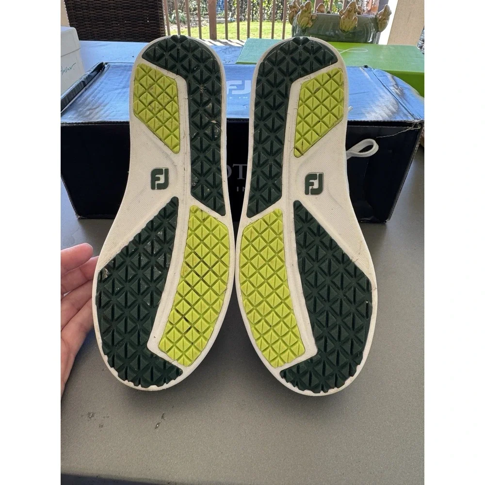 FootJoy Women's‎ Fj Links Previous Season Style Golf Shoe Size 7
